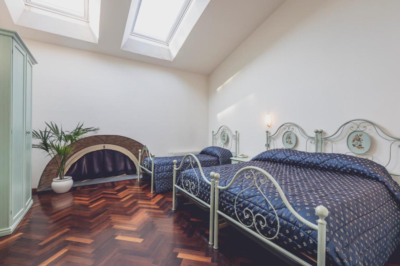 Albergo Ristorante Pasqui Rocca San Casciano 外观 照片